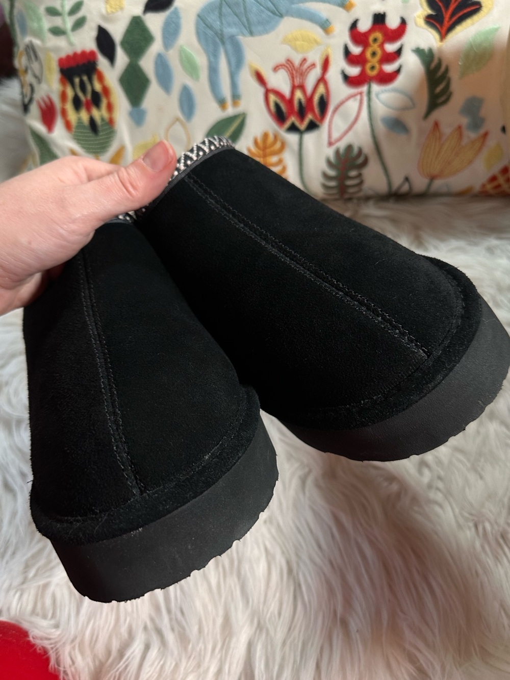 Bearpaw • Martis Platform Leather & Wool Slippers - Picture 11 of 14
